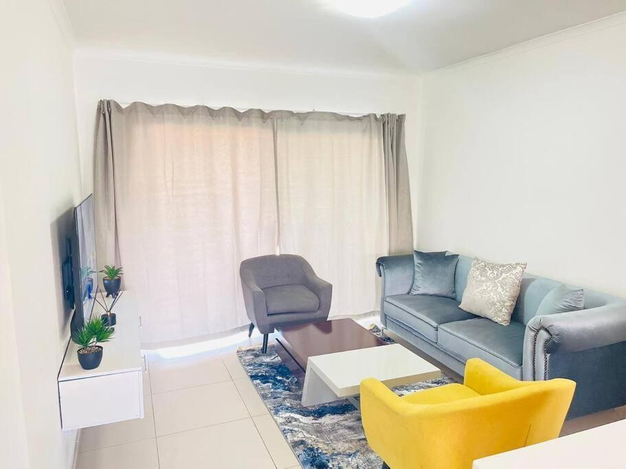 Apartment Priceless 2bed, Pool, Gym, Wifi Midrand